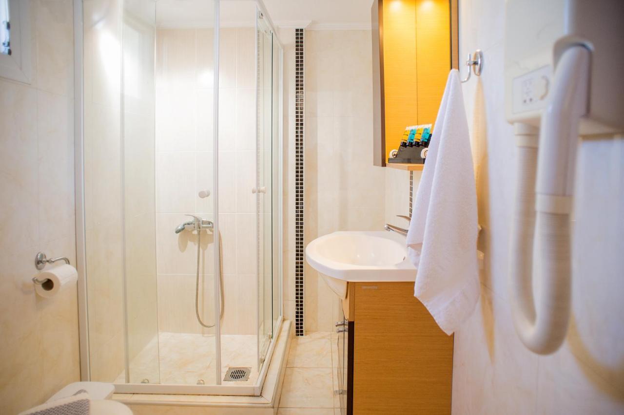Monopetro Apartment เมตามอร์โฟซี ภายนอก รูปภาพ