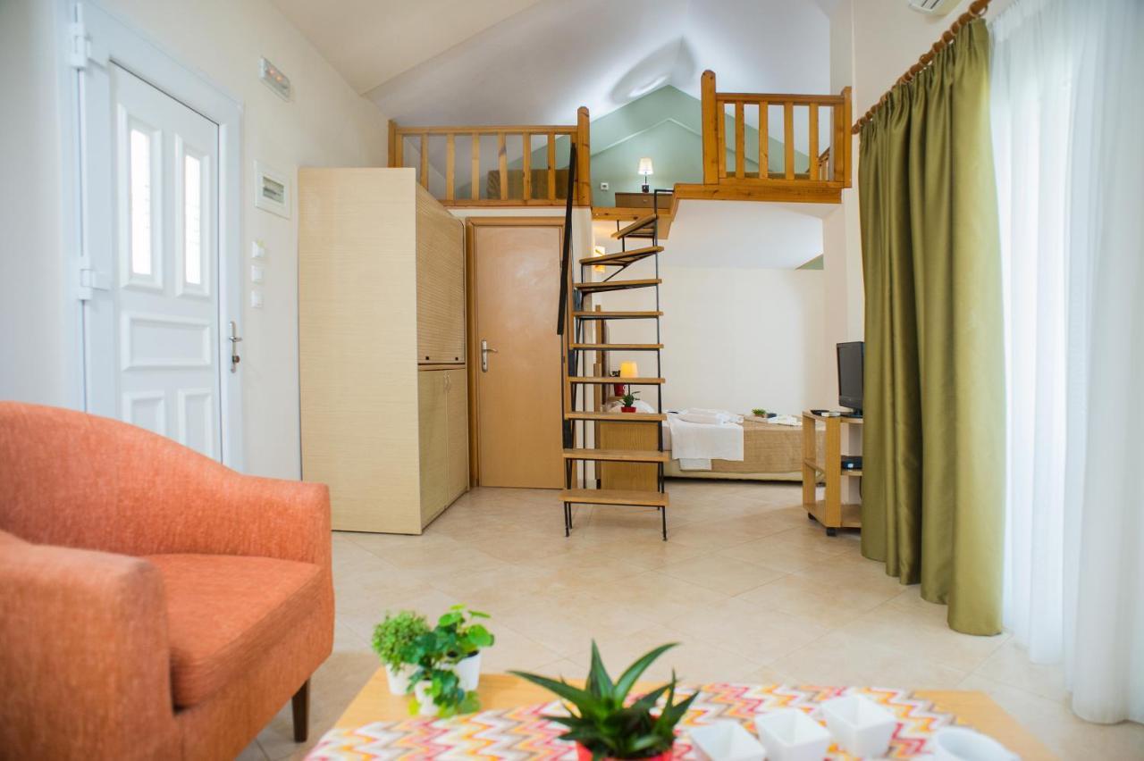 Monopetro Apartment เมตามอร์โฟซี ภายนอก รูปภาพ